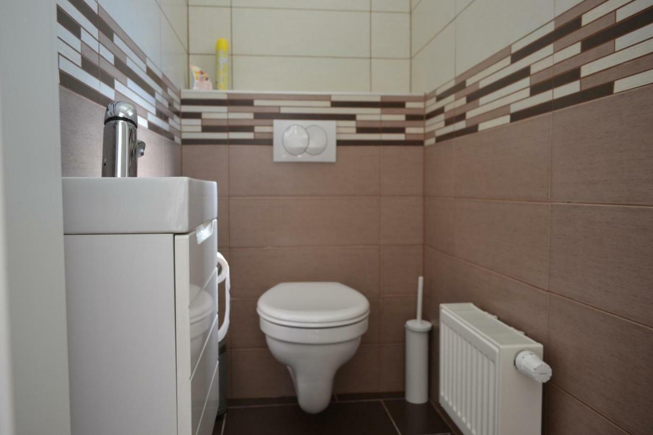 A16 Beachapartman Шиофок Экстерьер фото